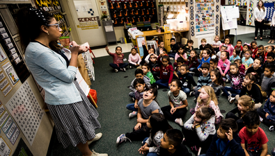  Teacher talking to her class